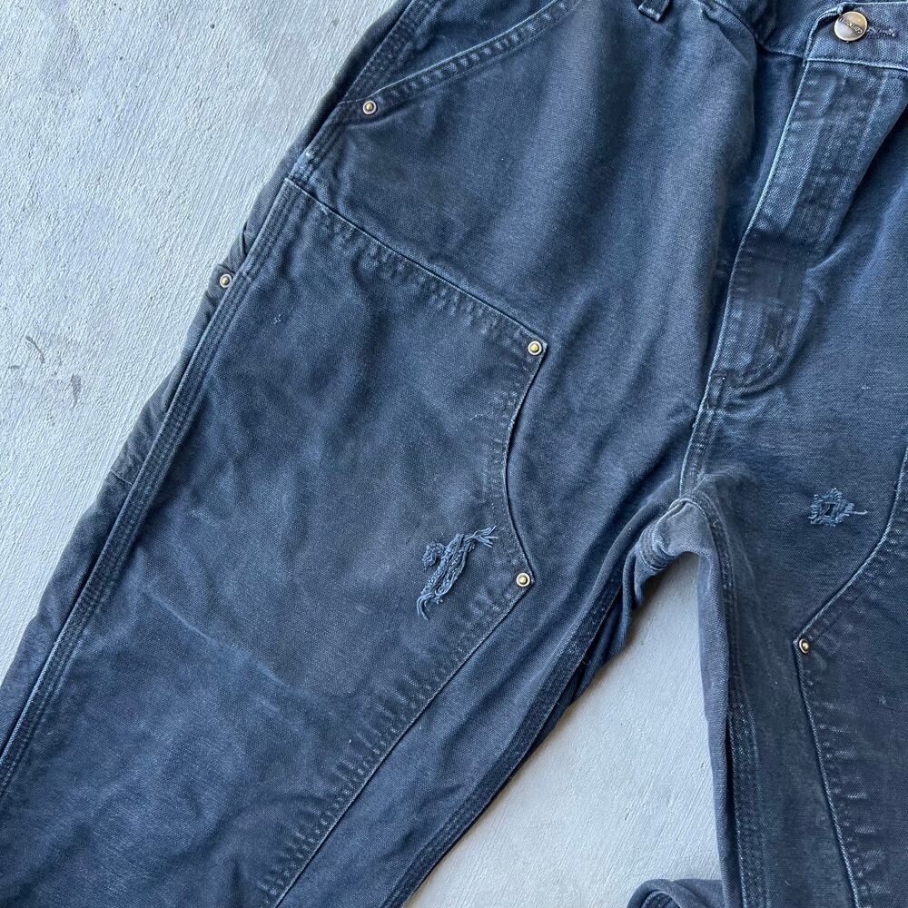 Vintage Y2K Carhartt black distressed double knee work wear carpenter pants - Picture 9 of 10